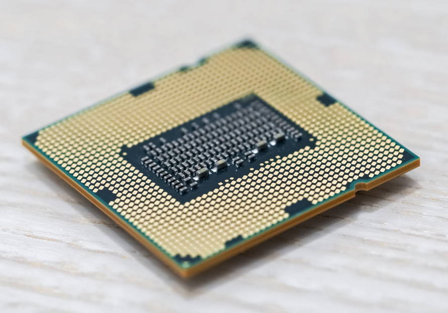 6-atom quantum computer can replicate brain